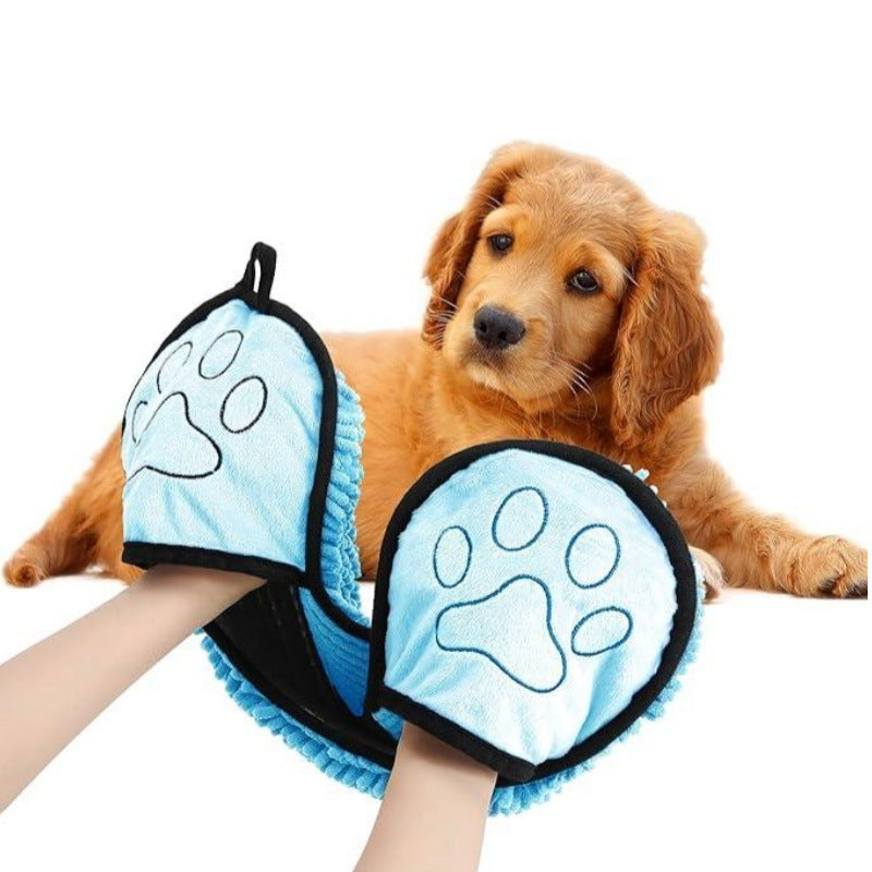 Chenille Pet Drying Towel Mitt for dogs and cats, soft absorbent bath glove in blue, ideal for quick grooming and drying.